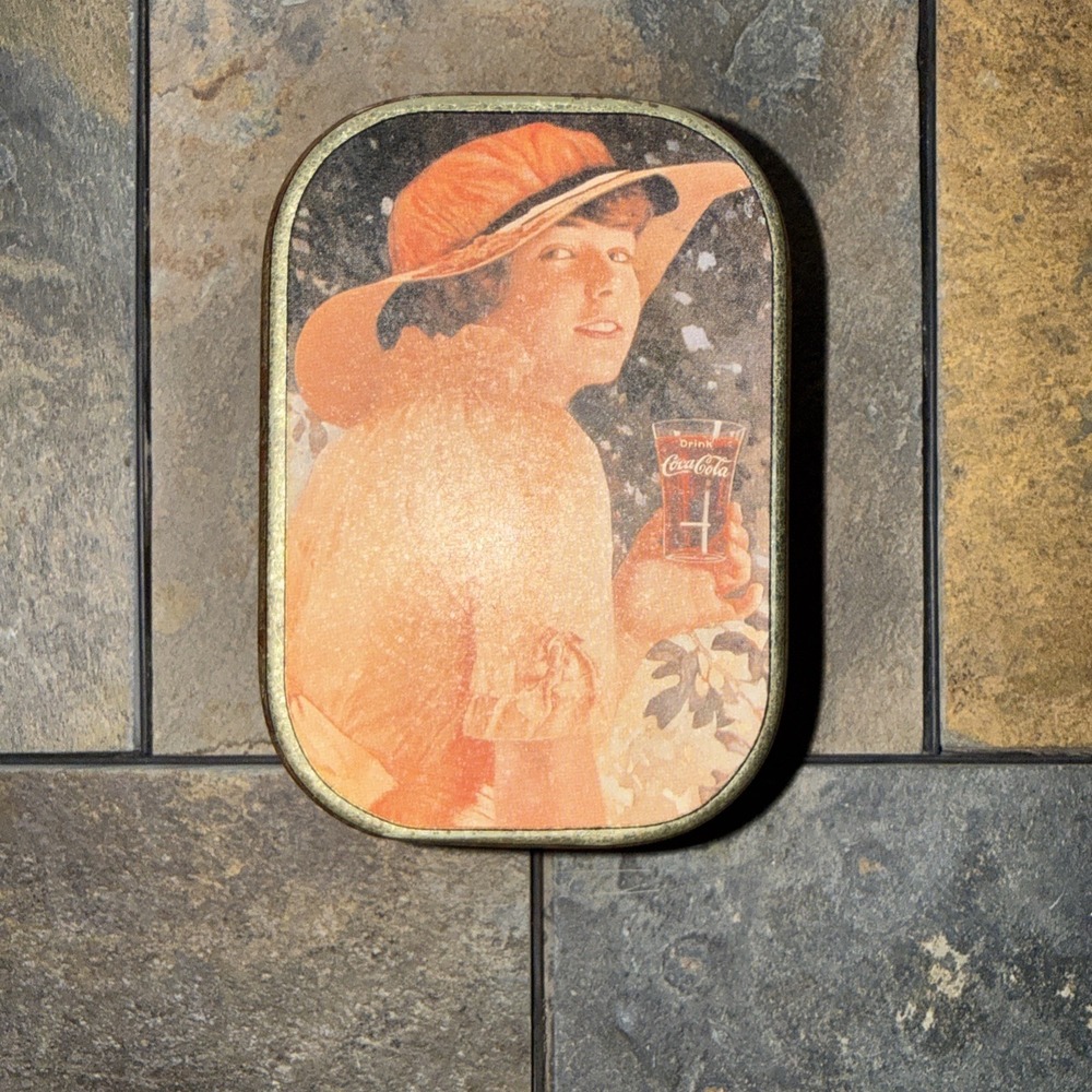 Vintage Coca Cola Tin Box With Lid & Handle Lady Holding Coke In Hand - Picture 5 of 5